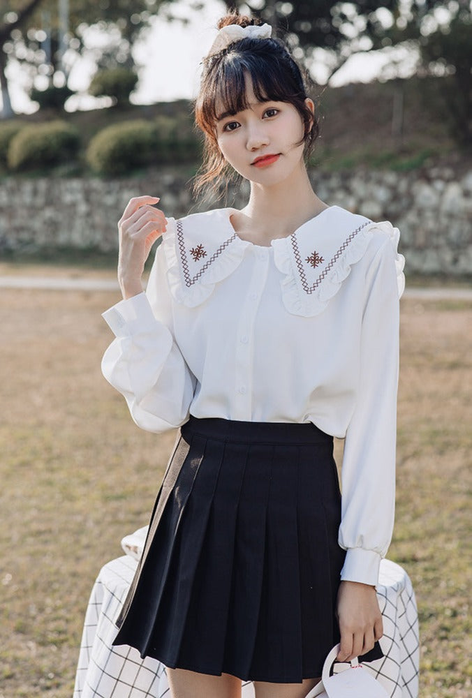 Bella Chic Blouse