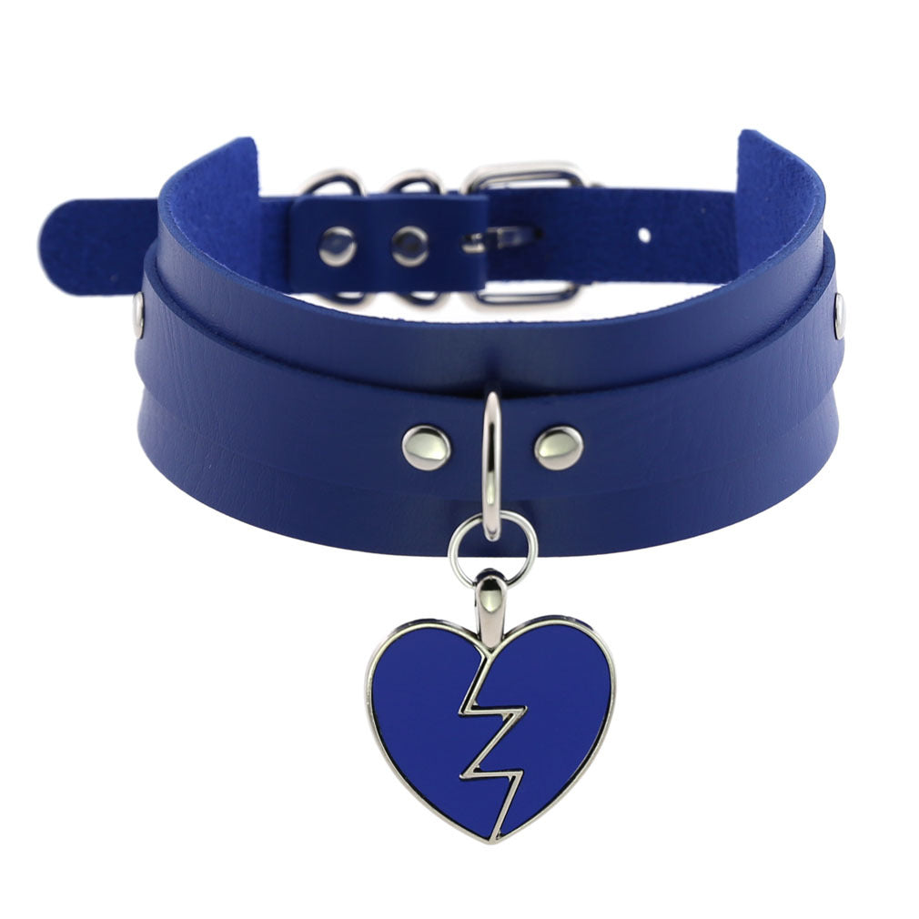 Heart Pendant Leather Buckle Choker - Cherry Bomb