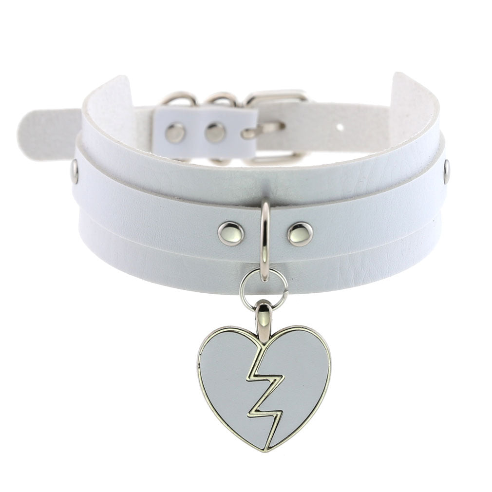 Heart Pendant Leather Buckle Choker - Cherry Bomb