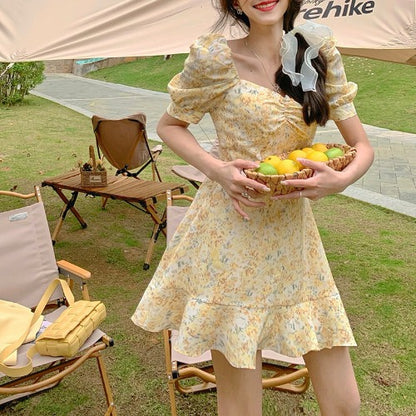 Tea Time Floral Dress - Cherry Bomb