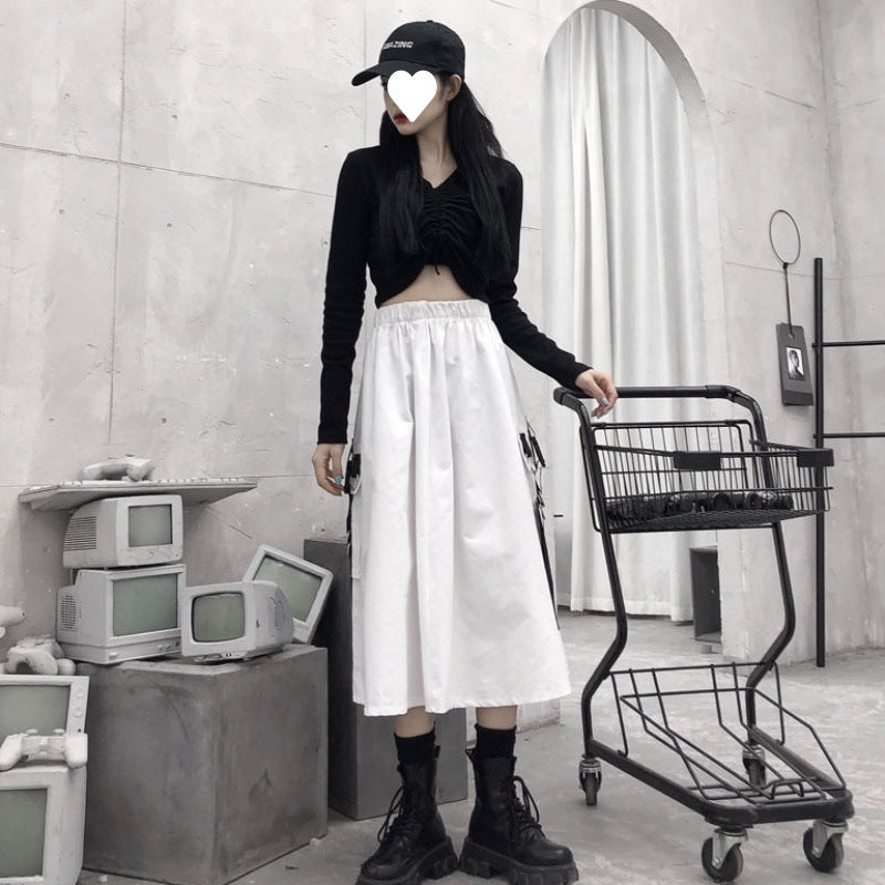 Edgy Skirt with Thin Pockets - Cherry Bomb