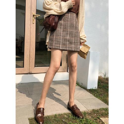 Dark Academia Plaid Skirt - Cherry Bomb