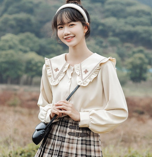 Bella Chic Blouse