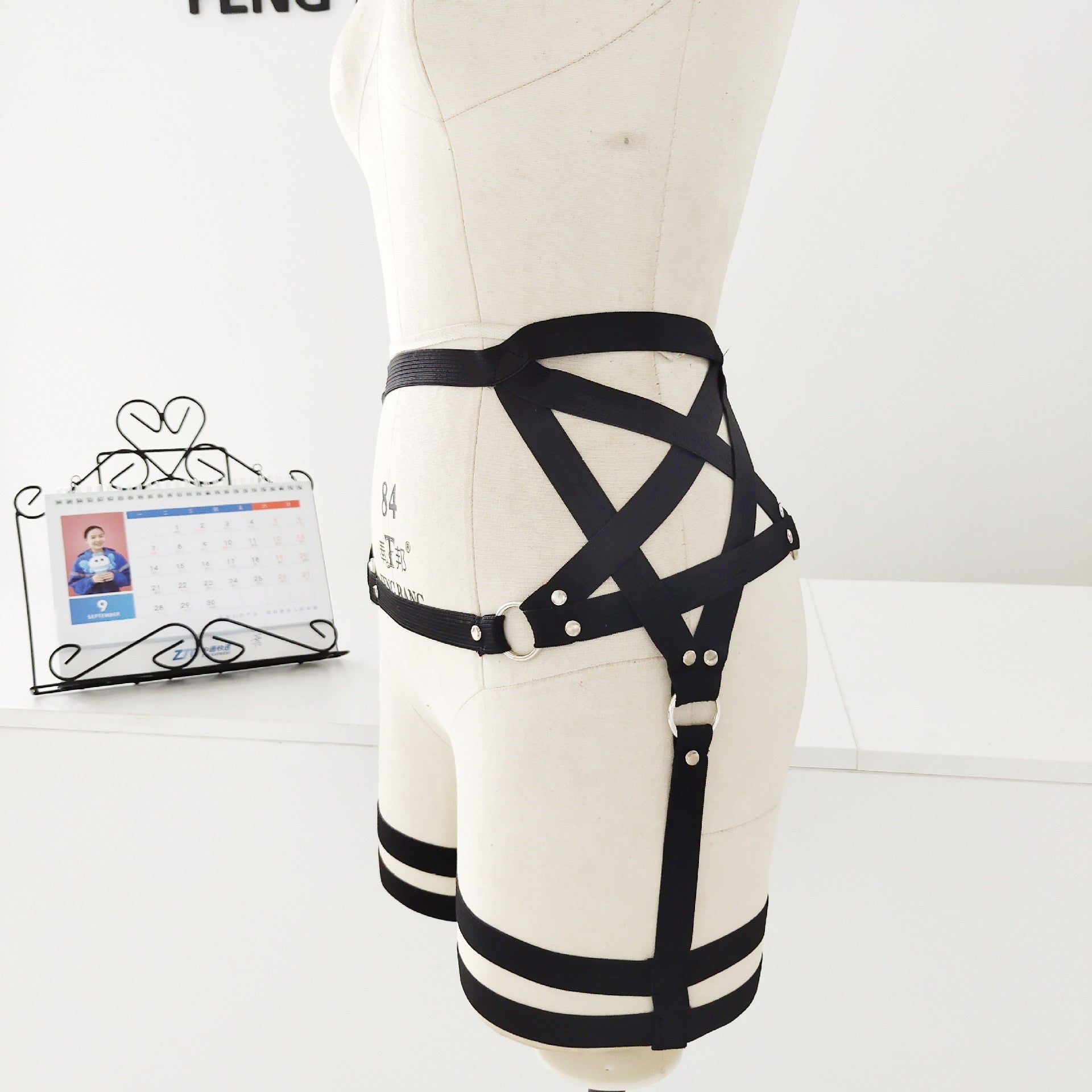 Harajuku Style Gothic Garter - Cherry Bomb