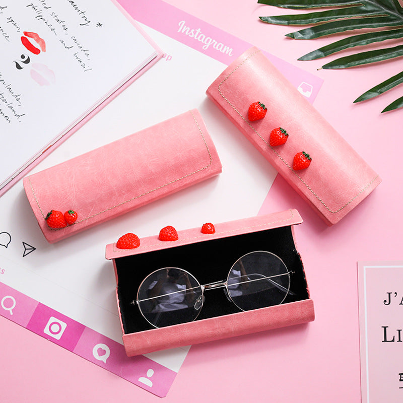 Strawberry girl frame glasses case - Cherry Bomb