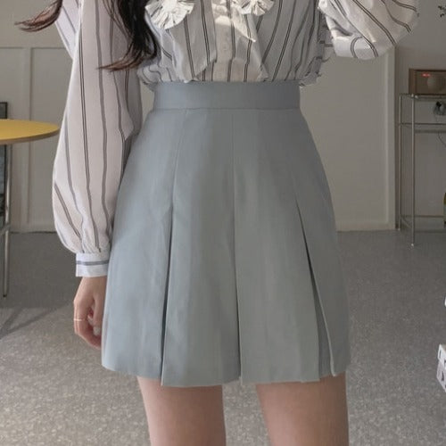 Simple Pleated Skirt - Cherry Bomb