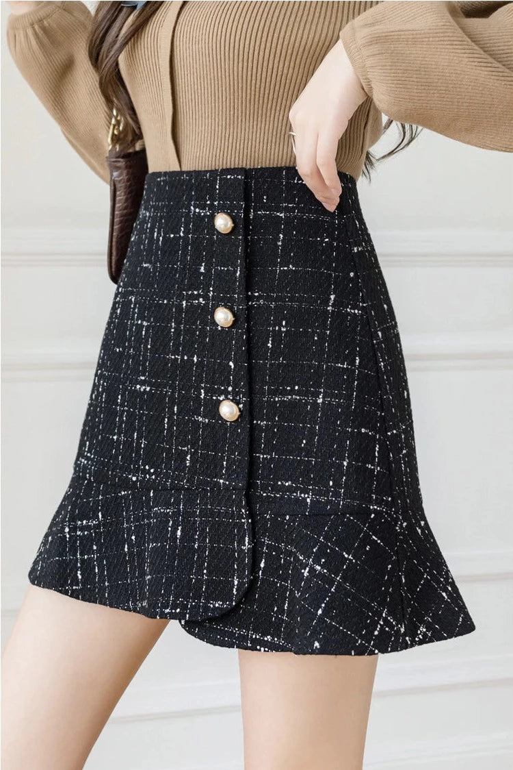 Tweed Chic Mini Skirt