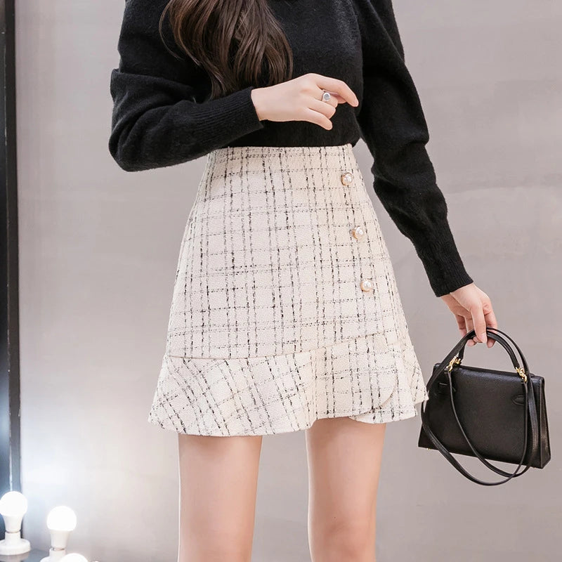 Tweed Chic Mini Skirt