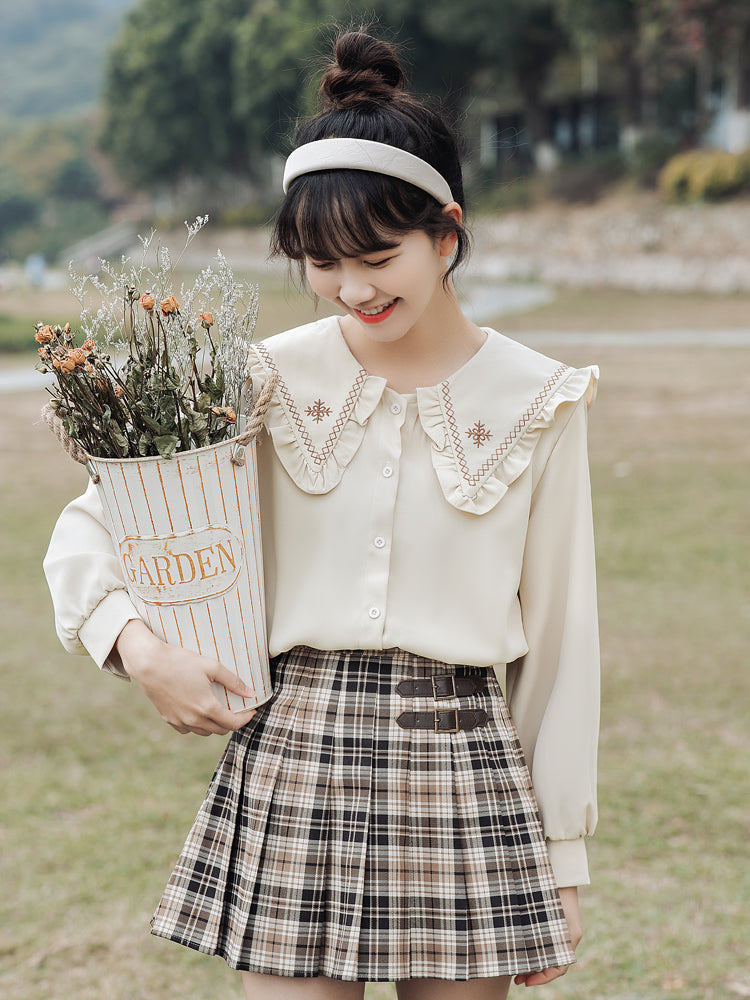 Bella Chic Blouse