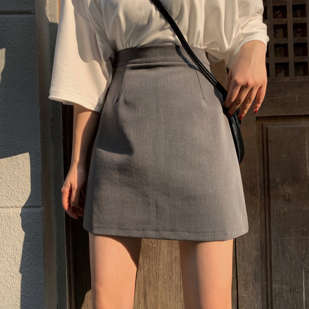 Trendy Basic Skirt - Cherry Bomb